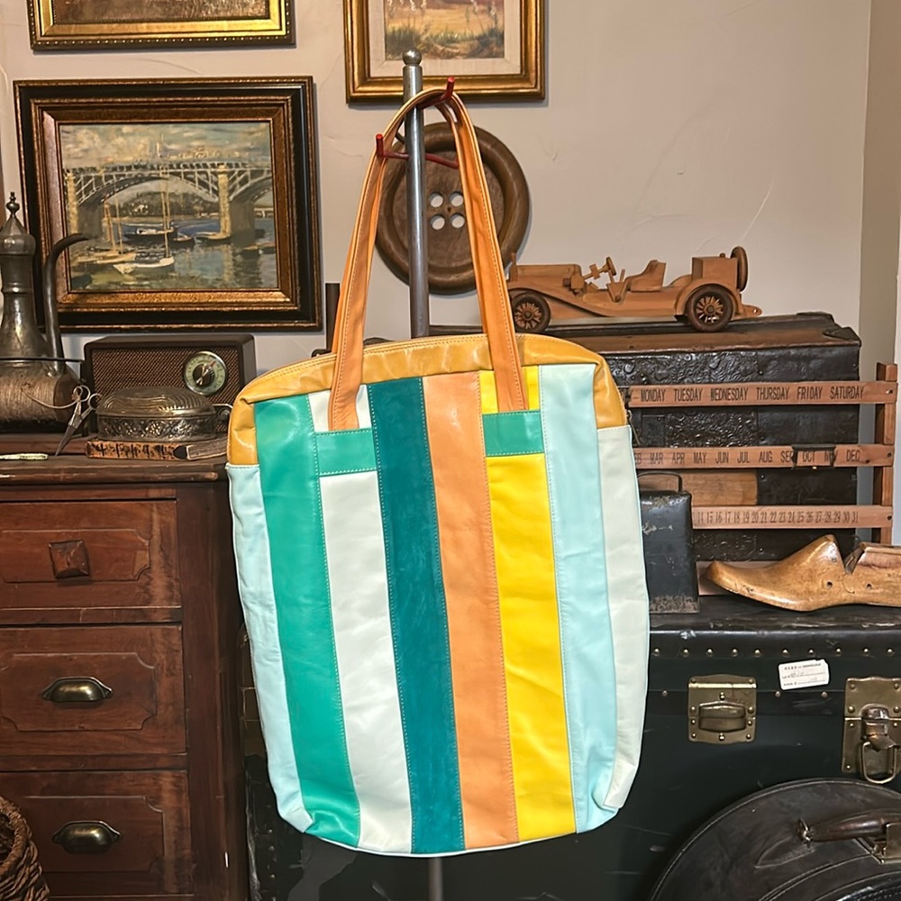 Large Seda Me Leather Striped Color Block Tote Bag EUC